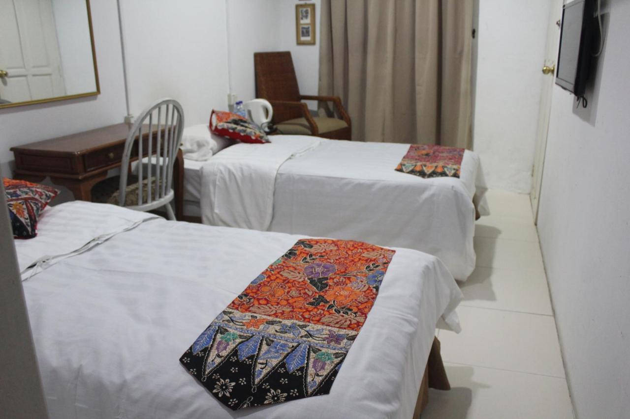 Emma Guesthouse Jertih Ngoại thất bức ảnh
