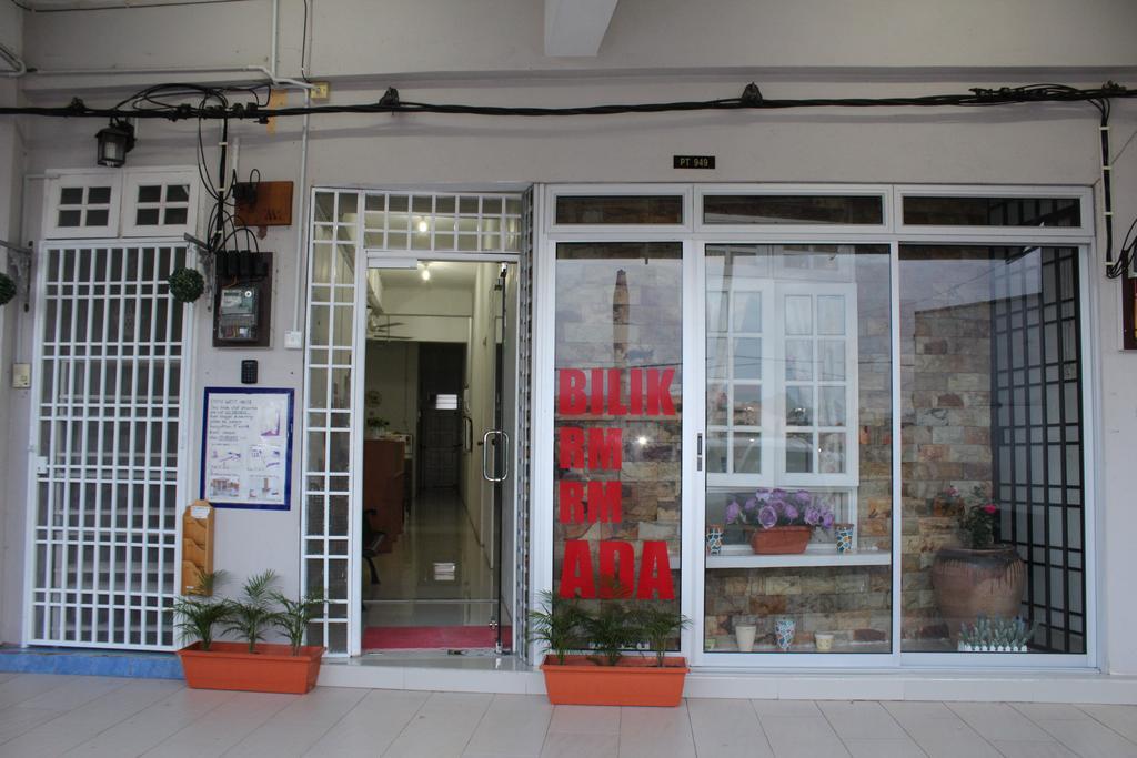 Emma Guesthouse Jertih Ngoại thất bức ảnh