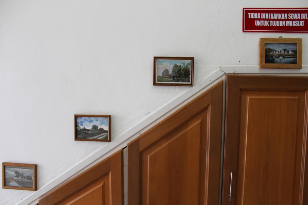 Emma Guesthouse Jertih Ngoại thất bức ảnh